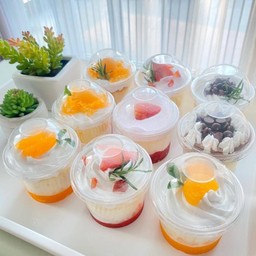 ขนมเค้ก เค้กหน้านิ่ม  JUNE homemade