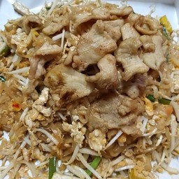 ผัดไทยหมูถาด padthai with pork large size