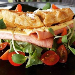 วาฟเฟิลเเฮมชีส