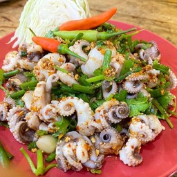 ลาบน้องหมึก