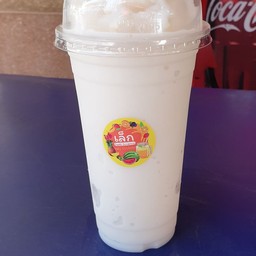 น้ำมะพร้าวนมสดปั่น