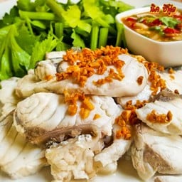 เนื้อปลากระพงลวกจิ้ม