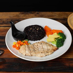 ข้าวอกไก่ย่างน้ำผึ้ง