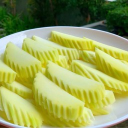 มะม่วงแก้วขมิ้น หั่นพร้อมทาน 280g