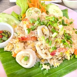 ข้าวผัดทะเล(กุ้ง+ปลาหมึก)