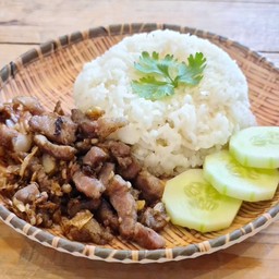 ข้าวหมูกระเทียม LHR