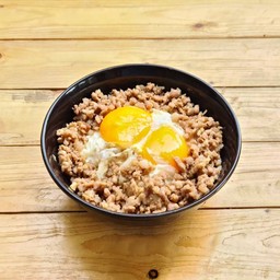 ข้าวหมูซีอิ๊วสูตรพร้อมบินตรงสู่ JFK