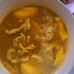 แกงส้มหมู