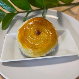 ขนมเปี๊ยะนิษา  ไส้เผือก