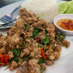 ข้าวกะเพราหมู