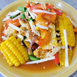 ตำยอดมะพร้าวข้าวโพด