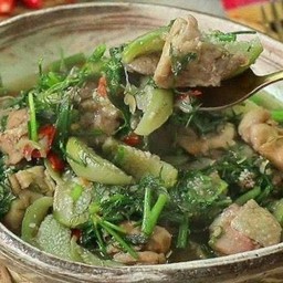อ่อมไก่