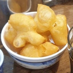 ปาท่องโก๋