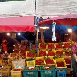 กาฟิวศ์ผลไม้ตามฤดูกาล คัดเกรด