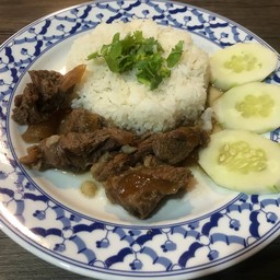 ร้านเนื้อตุ๋น บ้านสวน