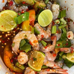 ตำกุ้งสะดุ้ง