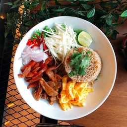 ข้าวคลุกกะปิแท้อย่างดี