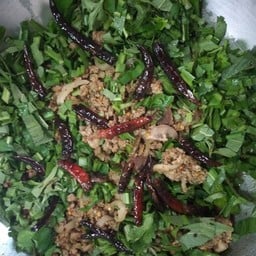 ลาบหมูคั่ว