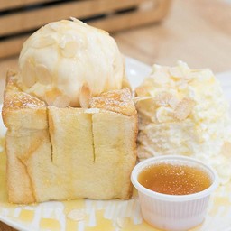 ฮันนี่โทสต์ วนิลา