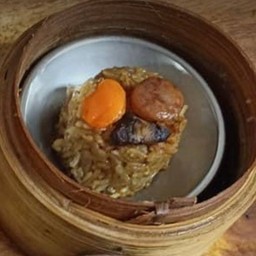 ข้าวเหนียวทรงเครือง
