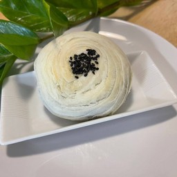 ขนมเปี๊ยะนิษา ไส้งาดำ