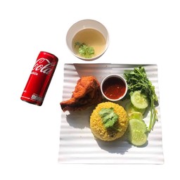 (อร่อยซ่ากับโค้ก)ข้าวหมกอกไก่ทอด+โค้กกระป๋อง