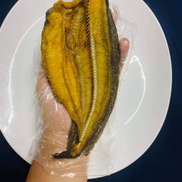 ปลาดุกแดดเดียวทอด 1ตัว