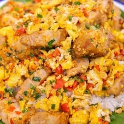 ข้าวไข่คั่วพริกเกลือ