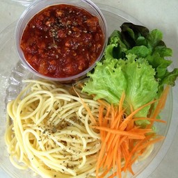 สปาเกตตี้ซอสมะเขือเทศหมูสับ