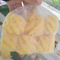 Yayee สับปะรดภูแล