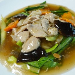 ราดหน้าหมู