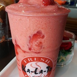 สตรอว์เบอร์รี (สมูทตี้)