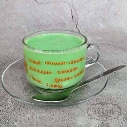 นมสดเขียวร้อน