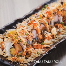 Zaku Zaku Roll (4 pcs) โรลปลาแซลมอนกรอบ