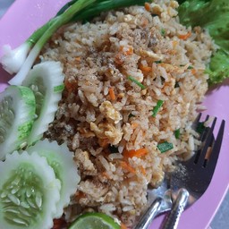 ข้าวผัดปลาเค็ม (ปลาอินทรี)