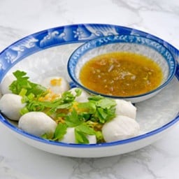 ลูกชิ้นหมูลวกจิ้ม(ชุด)