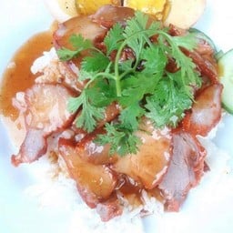 ข้าวหมูแดง