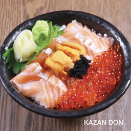 Kazan Don  ข้าวหน้าปลาแซลมอน ไข่หอยเม่น