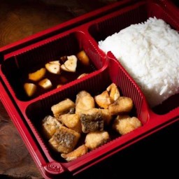 ชาไทยไข่ลวก