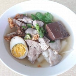 ข้าวขาหมูบางรัก(เจ้าเก่า)ห้าแยก