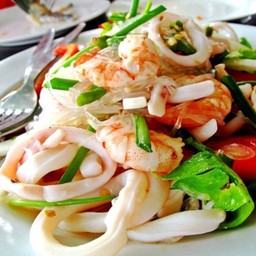 ยำวุ้นเส้นกุ้งสด