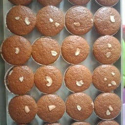 เค้กกล้วยหอม น้ำท่าช้าง