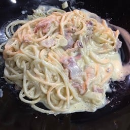 สปาเกตตีคาโบนาร่า