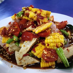 ตำข้าวโพดหมูยอปลาร้า