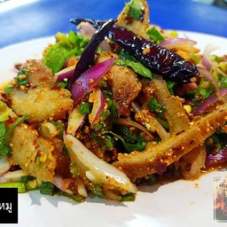 น้ำตกหมู