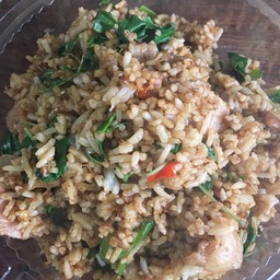 ข้าวผัดกะเพราคลุก