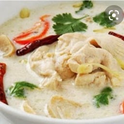 ต้มข่าไก่ (กับข้าว)