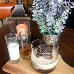 Iced Cube Latte