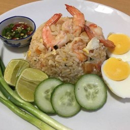 ร้านเพ็ญ อาหารตามสั่ง