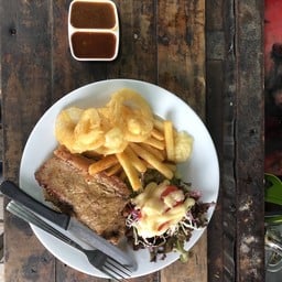 สเต๊กเนื้อ